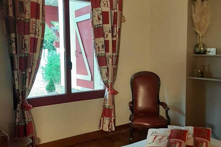 Gîte pour 10 personnes, avec terrasse et jardin à Formiguères - 4