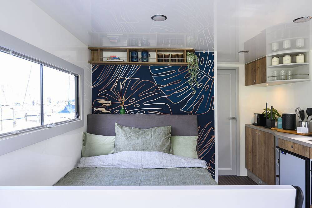 Olav cozy houseboat close to the beach and restaurants by Weltevreden Experience in Zeewolde, Flevoland