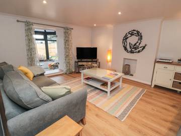 Holiday Rental for 6 People in Redcar and Cleveland, Photo 2