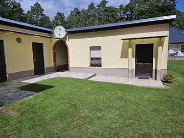 Ferienhaus für 2 Personen, mit Terrasse und Garten in Brandenburg