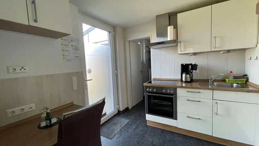 Ferienwohnung für 2 Personen, mit Garten und Balkon - 1