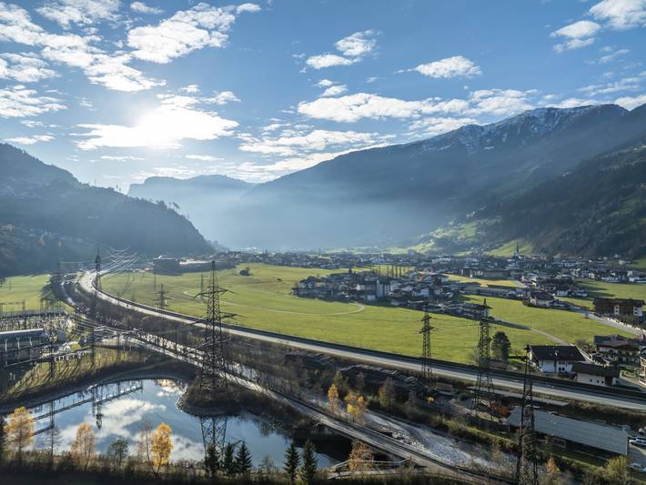 Gîte pour 5 personnes, avec balcon et sauna à Zell am Ziller - 2