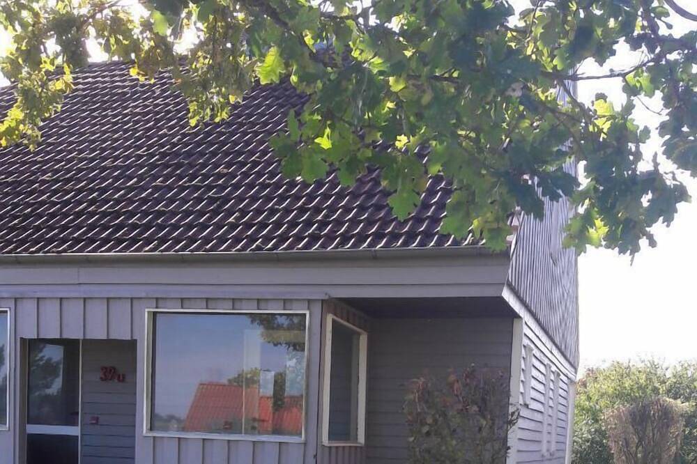 Schönes Ferienhaus in ruhiger Lage in Schönwalde am Bungsberg, Ostholstein
