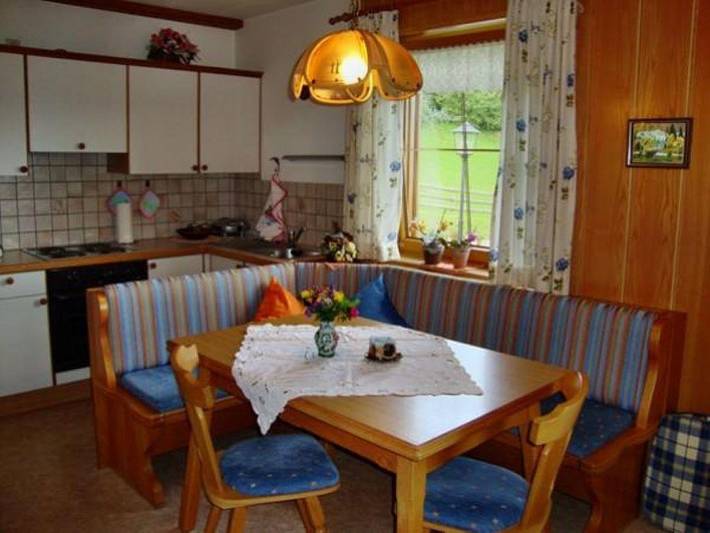 Ferienwohnung für 6 Personen, mit Balkon und Seeblick am Millstätter See - 2