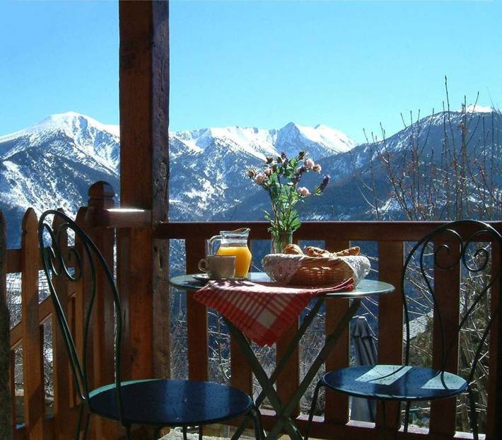 Gîte pour 4 personnes, avec jardin à Sauto