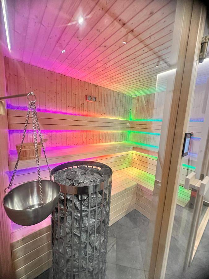 Apartament wakacyjny dla 10 osób w Czarna Góra