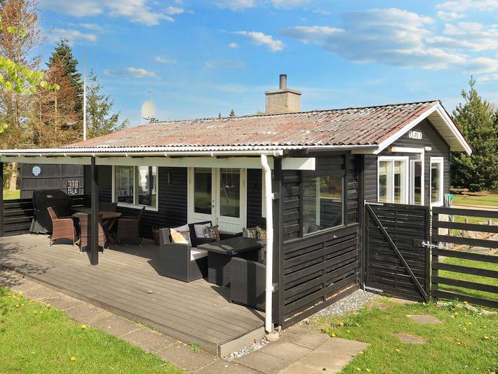 Ferienhaus für 6 Personen, mit Terrasse in Øster Hurup