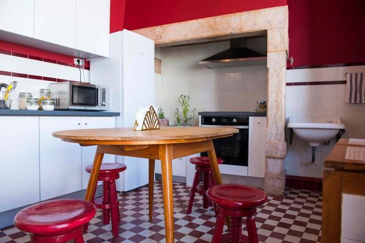 Location de vacances pour 4 personnes, avec jardin ainsi que vue et piscine à Leiria - 4