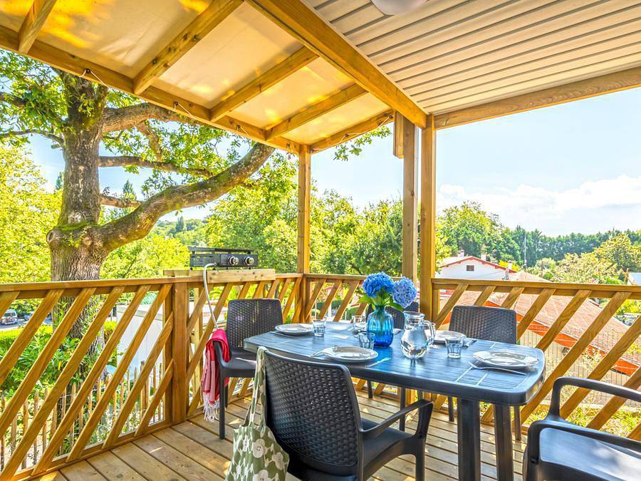 Camping Suhiberry - Mobilhome 5 personas - Mobil-home Select Tv Lv Plancha - 2 hab - 4 adultos + 1 niño - 12 in Urrugne, Region de Bayona