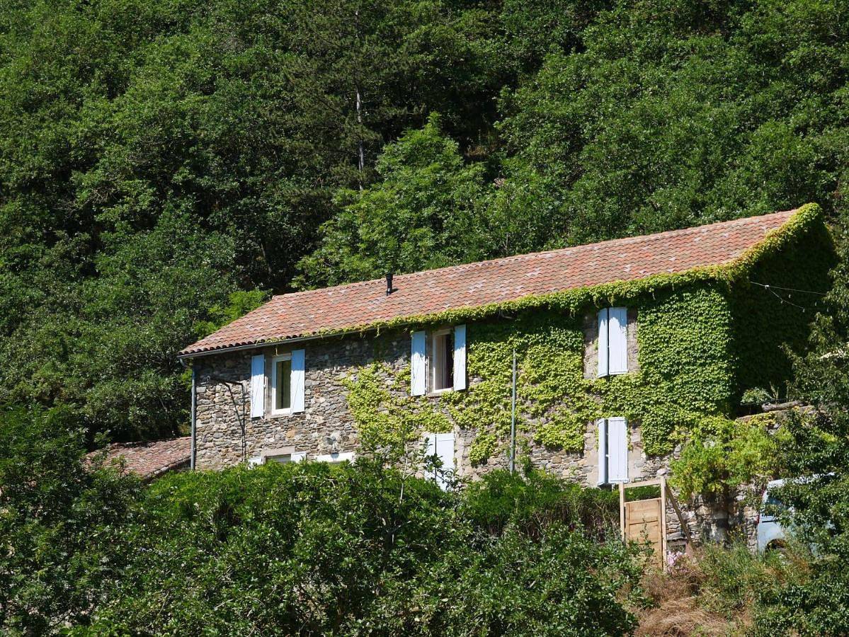 Seven-Bedroom House in Brusque, Parc naturel régional des Grands Causses