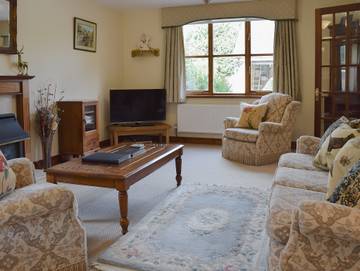 Holiday Rental for 4 People in Moreton-in-Marsh, The Cotswolds, Photo 2