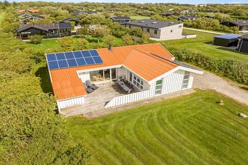 Ferienhaus für 8 Personen, mit Terrasse und Sauna in Kærgården