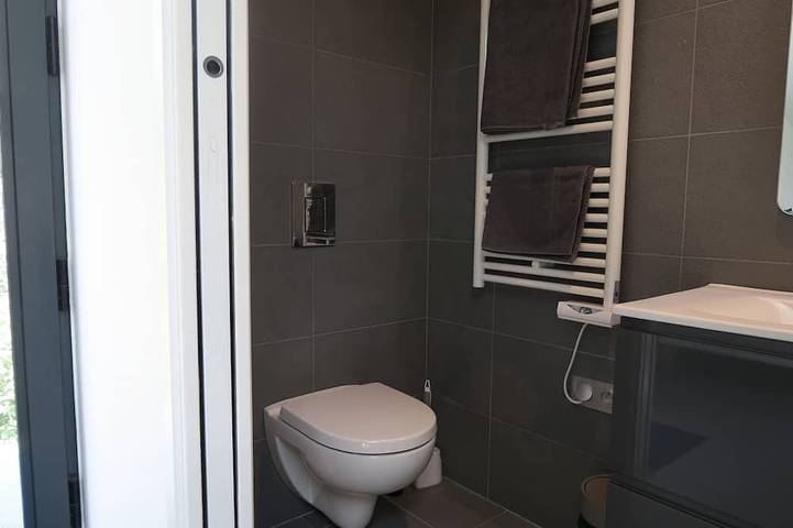 Gîte pour 2 personnes, avec Jacuzzi et Terrasse à Venelles - 4