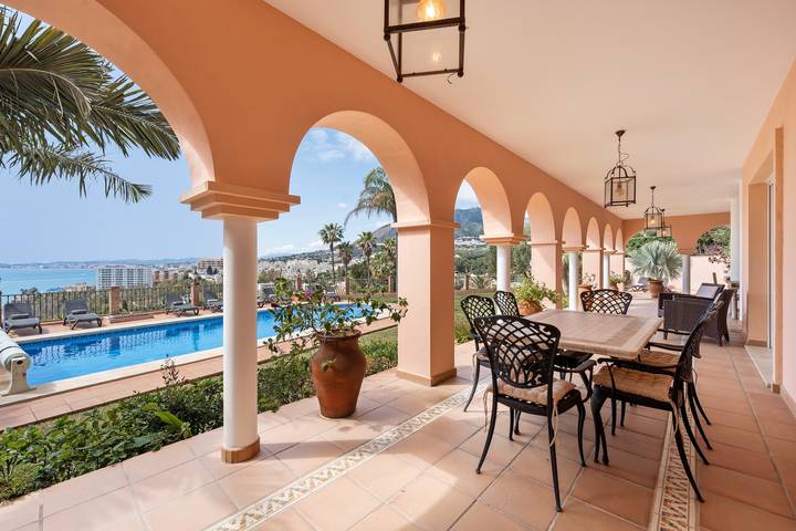 Villa pour 10 personnes, avec jardin et jacuzzi, animaux acceptés à Benalmádena - 3