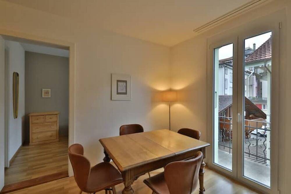 Entire apartment, City Center Union 4 Apartment in Interlaken, Lake Thun