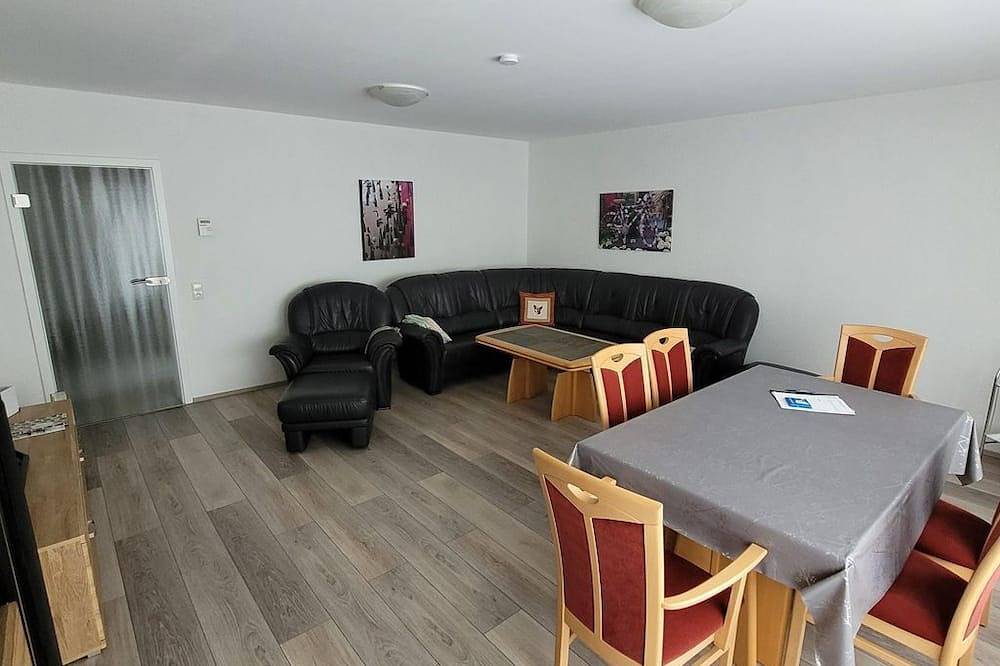 Ganze Wohnung, Wochenpreis 5-Bett-Ferienwohnung, 2 Schlafräume - Ferienwohnung Eule in Mechernich, Naturpark Hohes Venn-Eifel