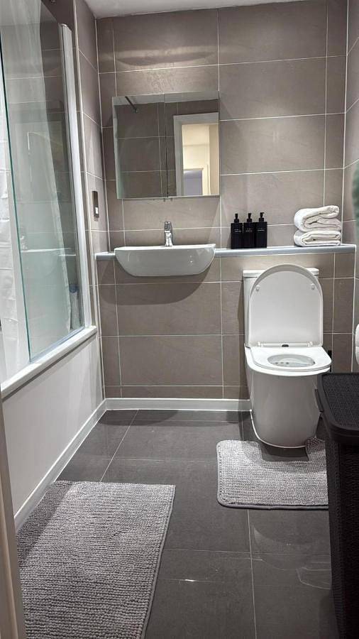 Apartahotel para 4 personas, con balcón y vistas en Londres