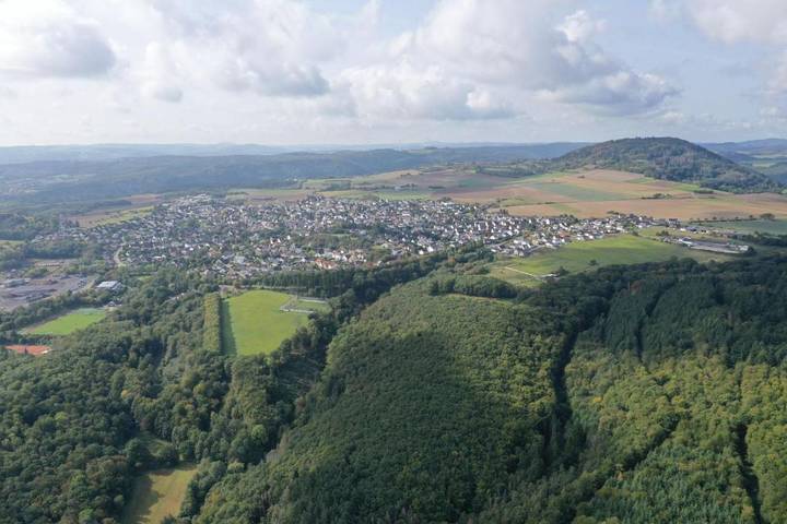 Ferienwohnung für 4 Personen, mit Ausblick und Garten in Ettringen - 3