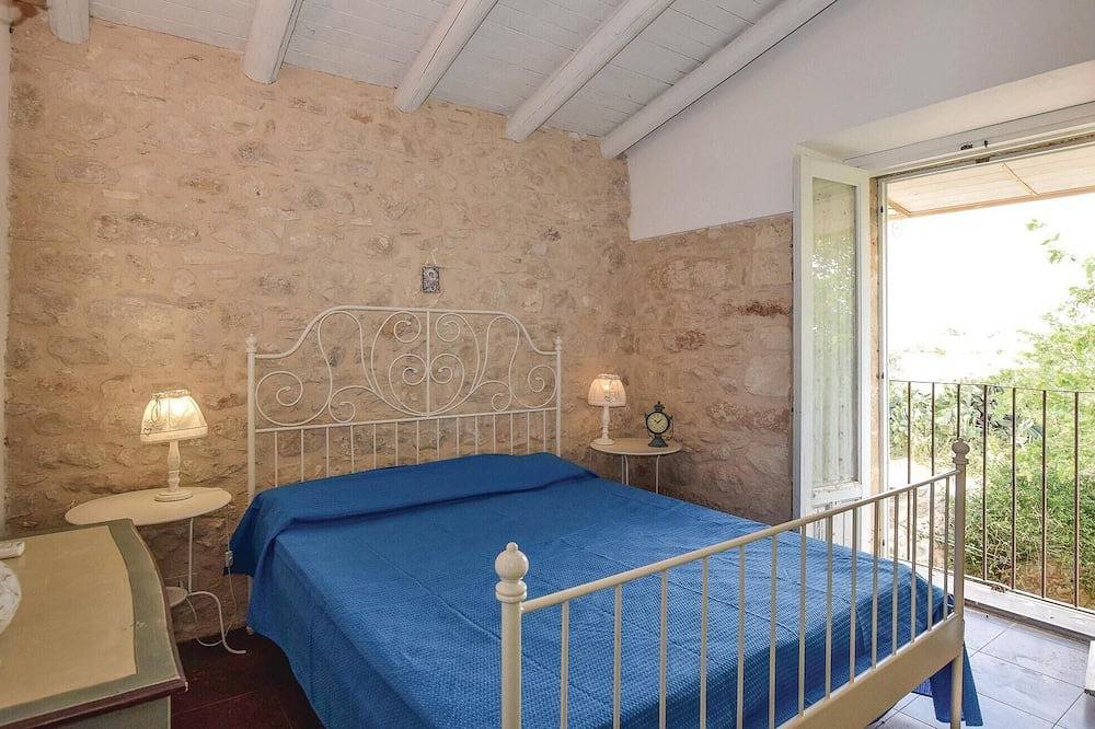 Awesome home in Chiaramonte Gulfi Rg in Chiaramonte Gulfi, Provincia di Ragusa