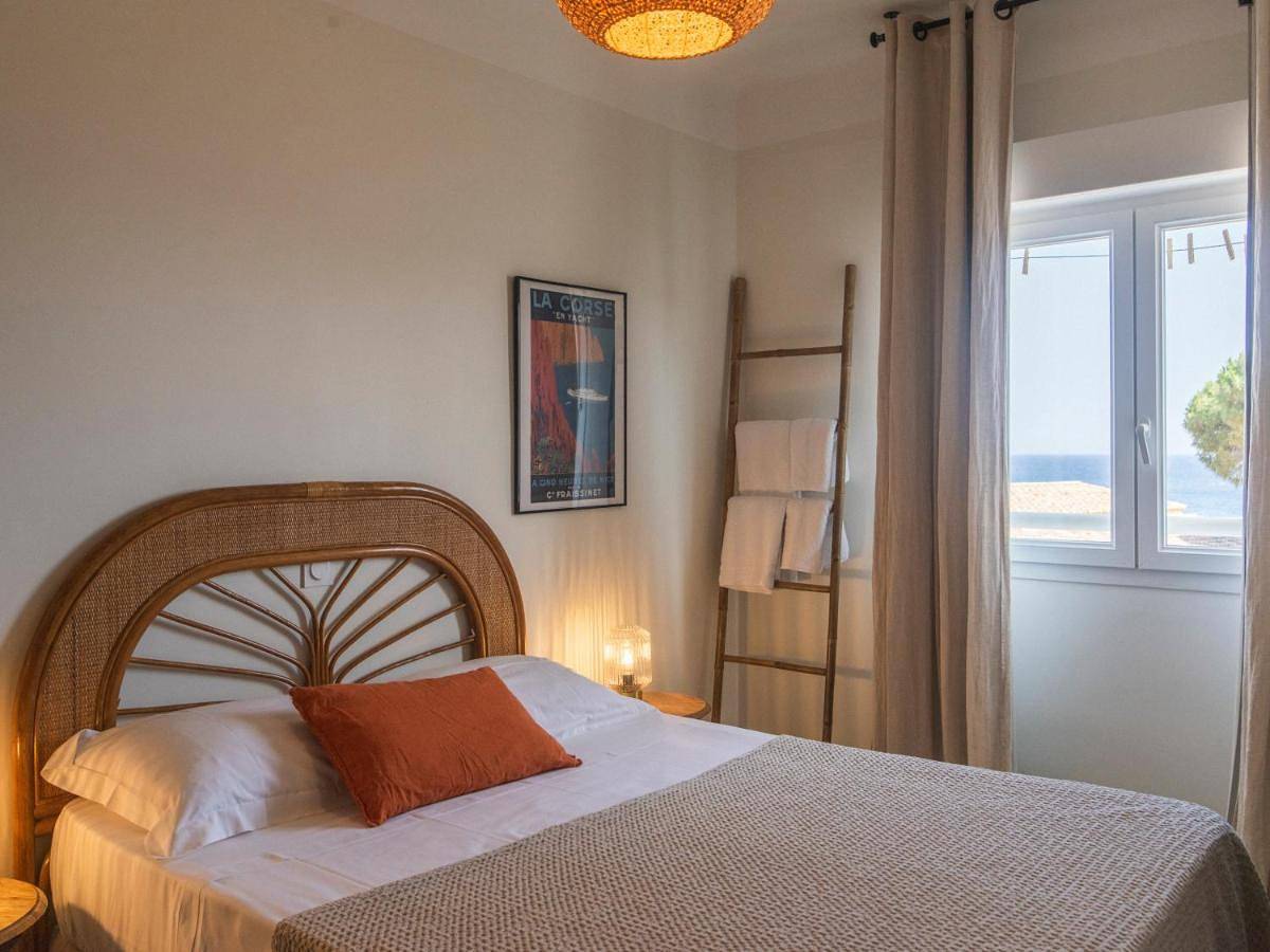 Double Room with Sea View in Algajola, Région de Calvi