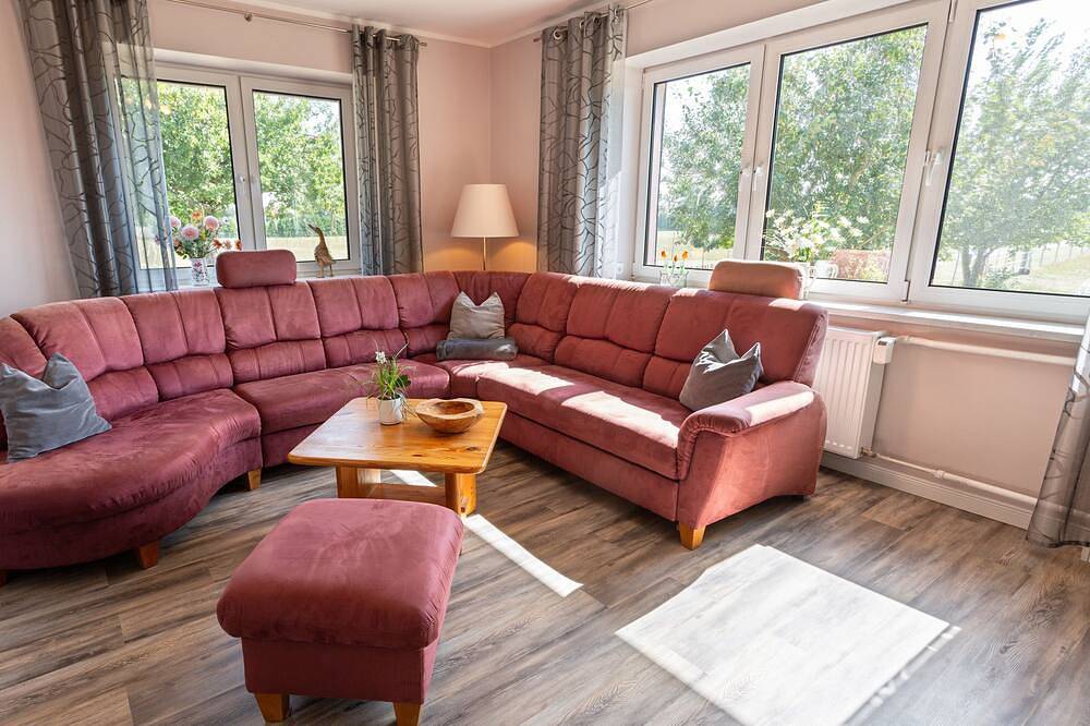 Ganze Wohnung, Ferienwohnung Alpaka-Idylle - Ferienwohnung in Rubkow, Vorpommern Greifswald