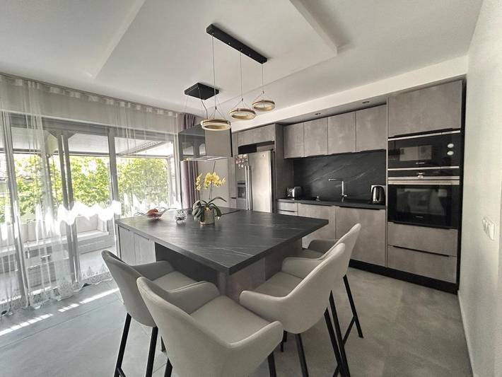 Villa pour 6 personnes, avec jardin et vue