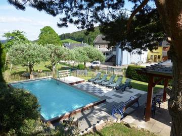 Gîte pour 9 personnes, avec terrasse dans Lac Noir