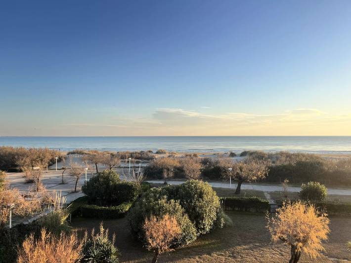 Gîte pour 5 personnes, avec vue et terrasse dans Le Couchant