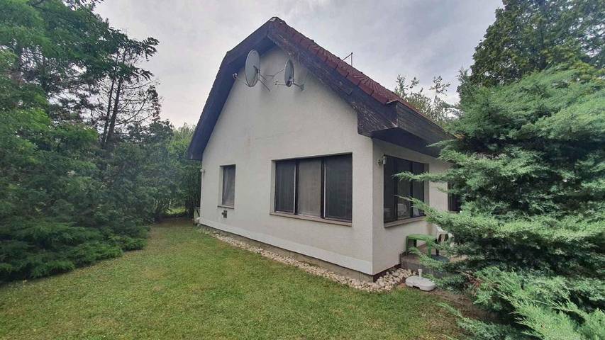 Ferienhaus für 6 Personen, mit Terrasse und Garten in Plattensee Südufer