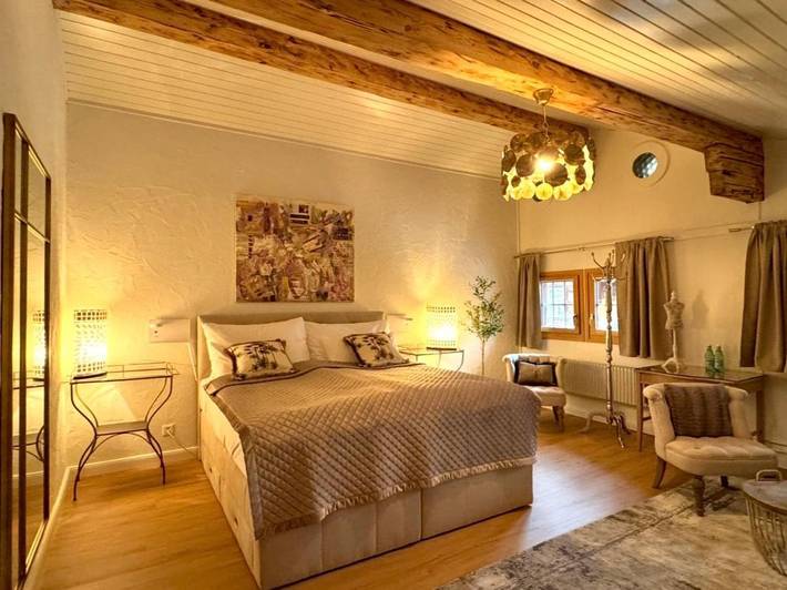 Gîte pour 6 personnes, avec jardin et vue à Wimmis
