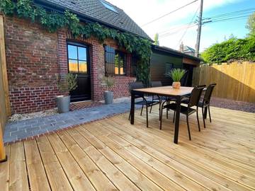 Gîte pour 4 personnes, avec terrasse à Domvast