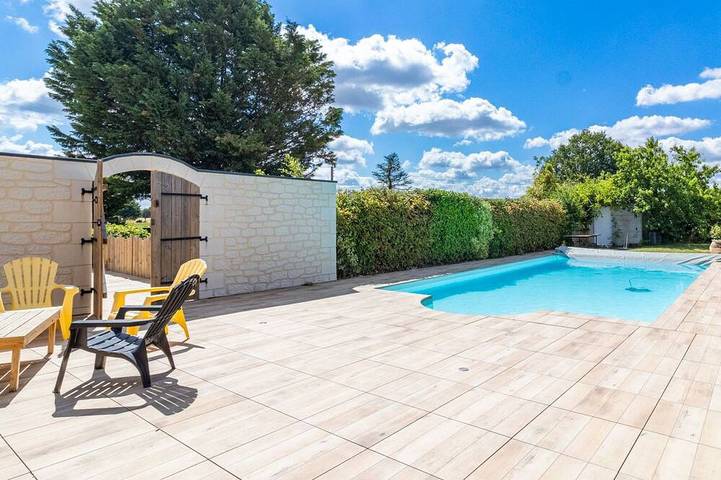 Gîte pour 6 personnes, avec jardin