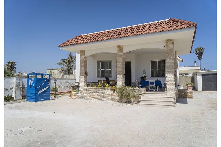 Villa für 6 Personen, mit Meerblick und Terrasse, mit Haustier im Salento