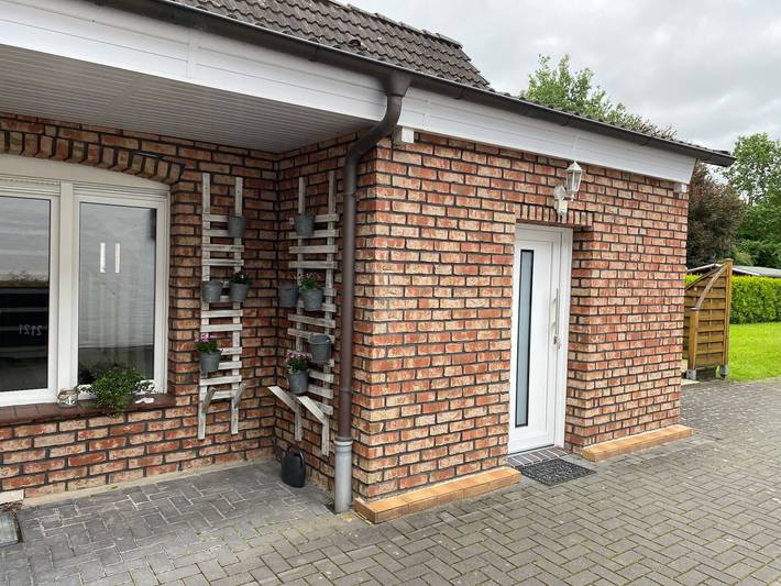 Ferienwohnung für 4 Personen, mit Terrasse und Garten in Emden