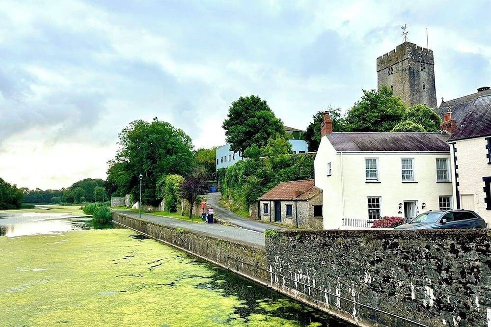 Cottage for 6 People in Pembroke, Pembrokeshire