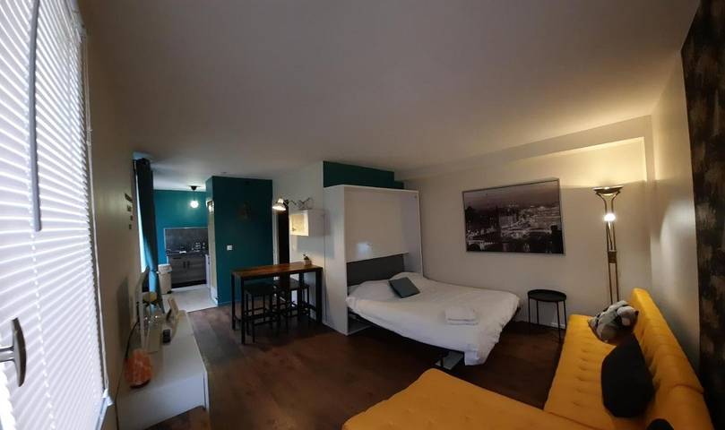 Gîte pour 4 personnes, avec jardin et vue à Noisy-sur-École - 2