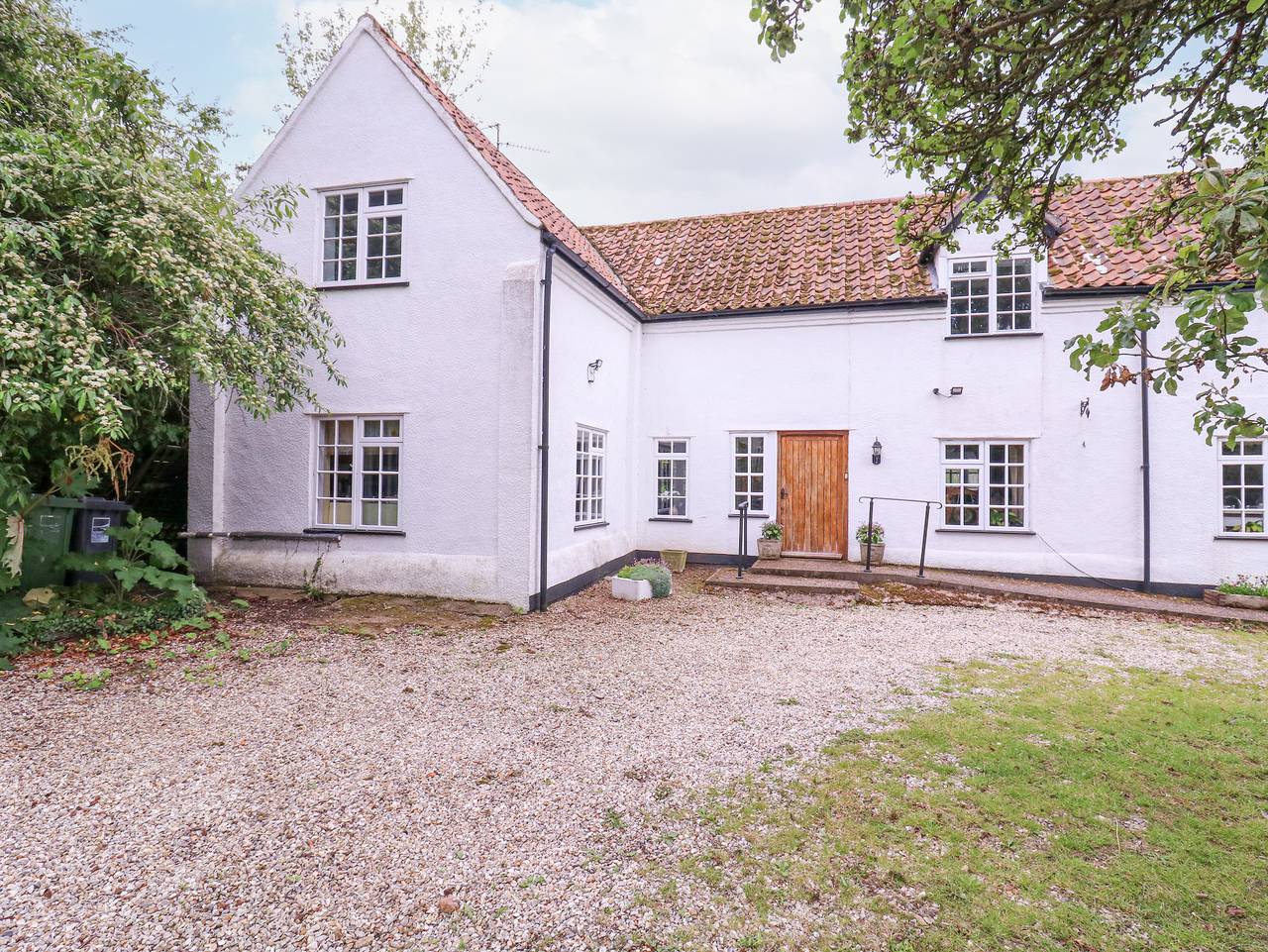White House Cottage in Little Snoring, Norfolk