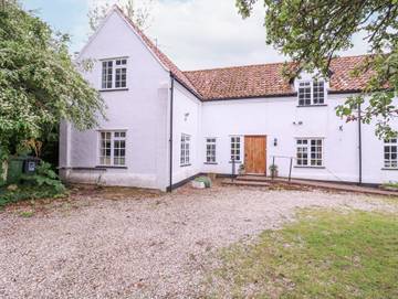 Cottage for 4 People in Little Snoring, Norfolk, Photo 1