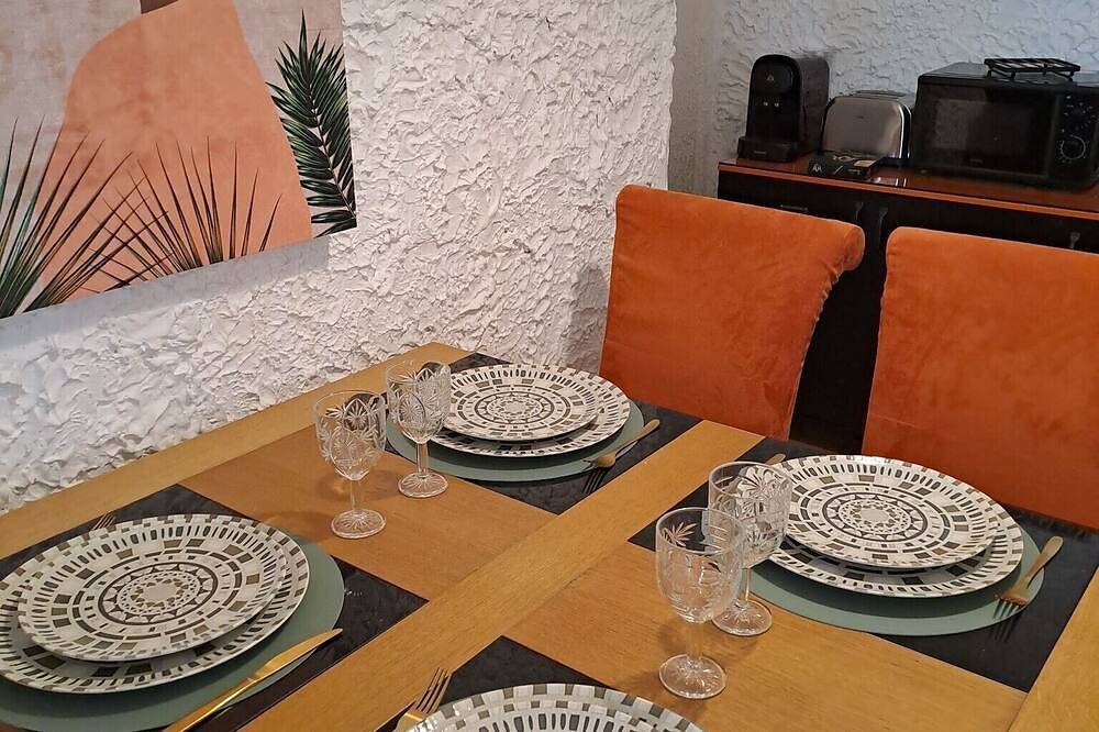 Apartamento entero, Appartement Centre Ville Dans une Authentique Demeure Bretonne du Xvi ème in Saint-Pol-de-Léon, Ceinture Dorée