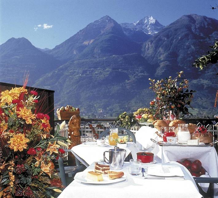 Hôtel pour 3 personnes, avec balcon et vue