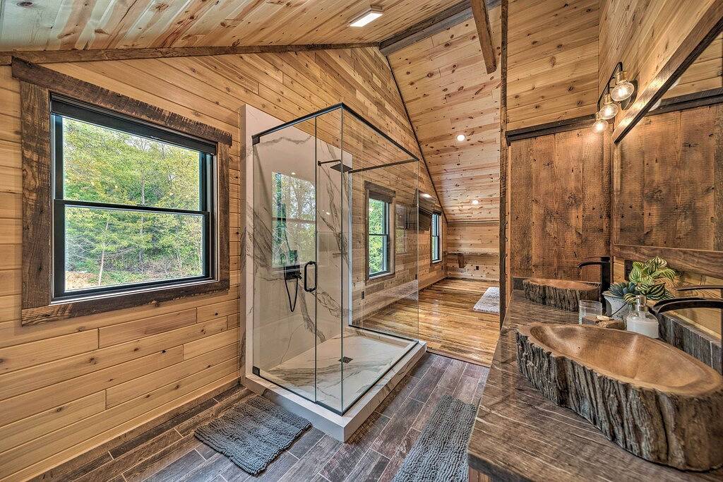 Galena Cabin w/ Wraparound Porch & Game Room! in Jo Daviess County