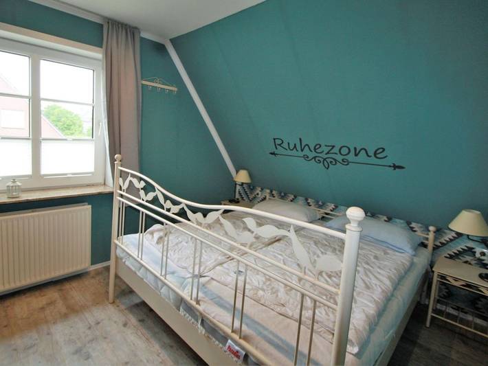 Ganze Ferienwohnung, Nis Puk - Fw Hooge - Platz für bis zu 5 Personen, Garten & 500 m zum Strand in Nordfriesische Inseln (Schleswig-Holstein) (Schleswig-Holstein), Utersum