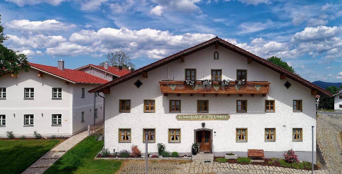 Pension Zum Lebzelter - Zimmer Nr. 2 mit Fernseher in Freyung, Ostbayern