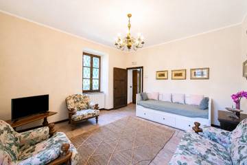 Villa per 6 Persone in Brebbia, Lago Maggiore (Lombardia), Foto 3