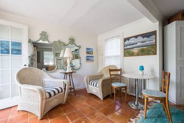 Cottage for 6 Guests in East Hampton, North Fork, Picture 2