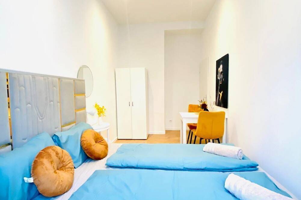 Ganze Wohnung, Cozy Room in Ottakring: Spectacular City Views in Wien, Donau Niederösterreich