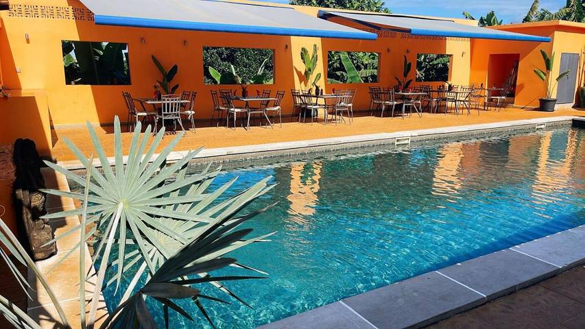 Hôtel pour 2 personnes, avec piscine et jardin dans Mayotte