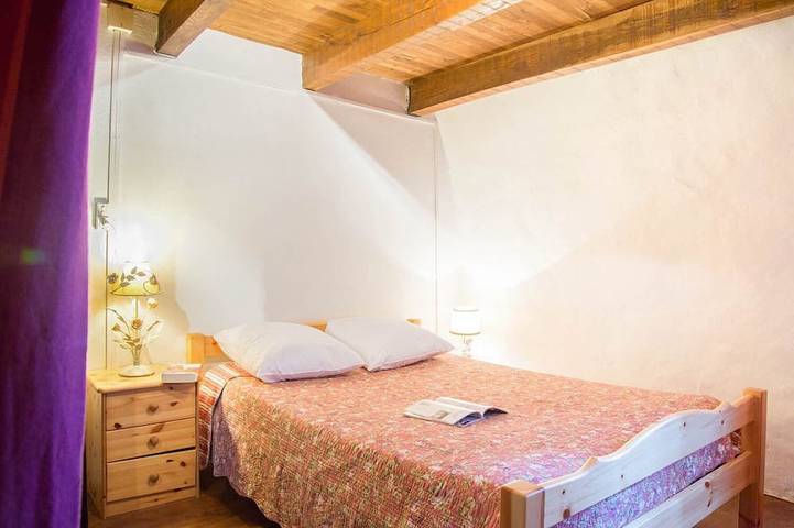 Location de vacances pour 4 personnes, avec jardin à Saint-Étienne-du-Valdonnez - 2