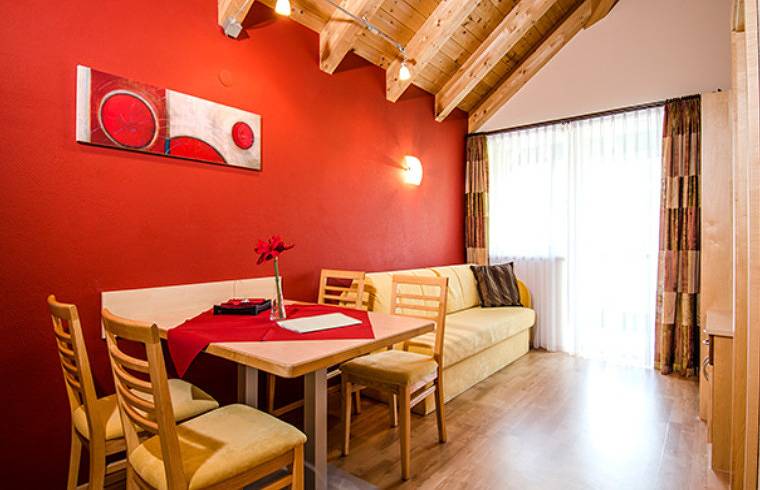 Geheel vakantieappartement, "Top 5"(2-3 Pax.)/1 Schlafraum/Du, Wc in Ischgl, Verwall 