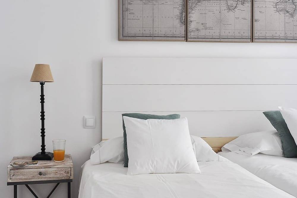 Entire apartment, Apartamento en Puerta del Sol centro ciudad in Centro (Madrid), Madrid